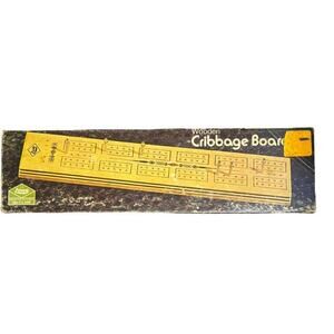 Vintage ES Lowe Wooden Cribbage Board Circa 1975